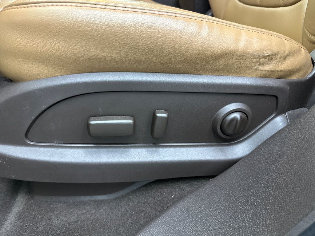 Used 2017 Buick Enclave Premium FWD image 10