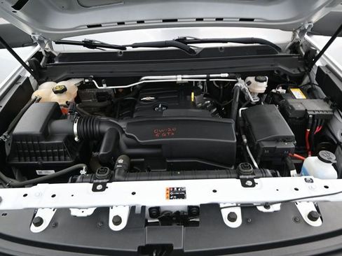 Used 2022 Chevrolet Colorado W/T image 18