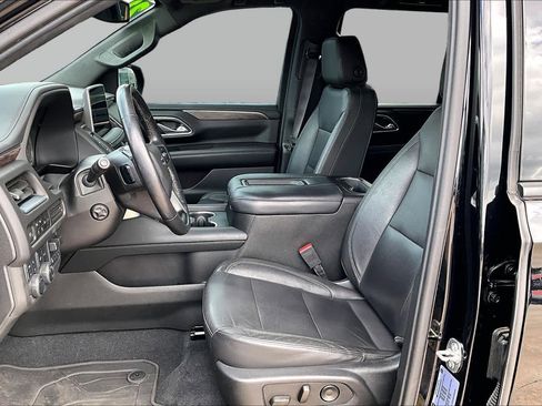 Used 2021 Chevrolet Tahoe Z71 w/ Z71 Signature Package AWD/4WD image 8