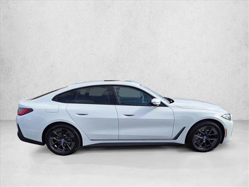 Used 2023 BMW i4 eDrive35 w/ Premium Package RWD image 4