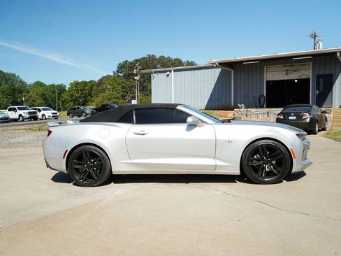 Used 2018 Chevrolet Camaro LT w/ RS Package image 3