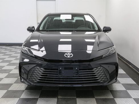 New 2026 Toyota Camry XLE AWD/4WD image 3