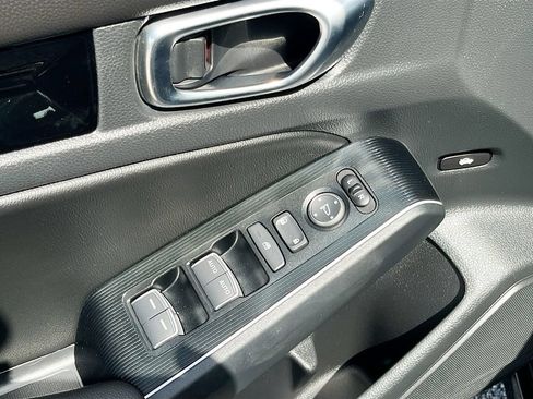 Used 2025 Honda Civic Sport Touring image 18