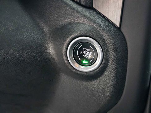 Used 2021 GMC Sierra 1500 AT4 w/ AT4 Premium Package image 30