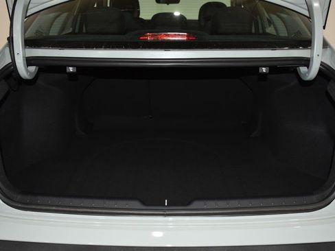 New 2026 Kia K4 LXS image 27