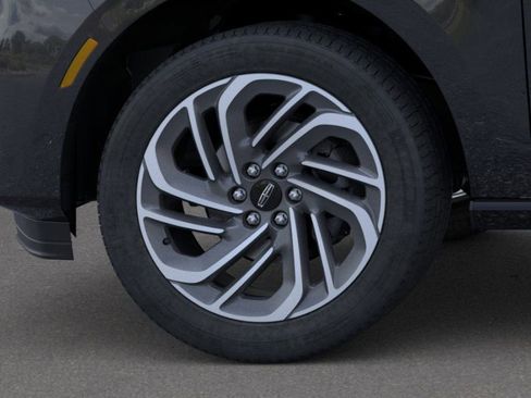 New 2026 Lincoln Navigator L Reserve image 18