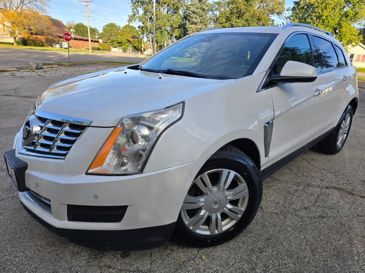 Used 2016 Cadillac SRX Luxury w/ Driver Awareness Package AWD/4WD image 1