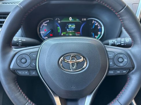 Used 2024 Toyota RAV4 SE w/ Weather & Moonroof Package AWD/4WD image 22