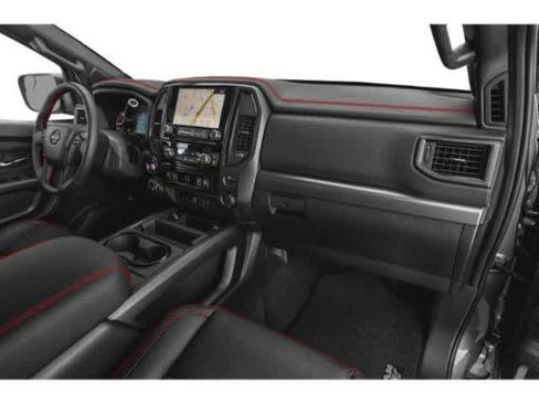 Used 2021 Nissan Titan PRO-4X w/ Pro-4x Convenience Package AWD/4WD image 17