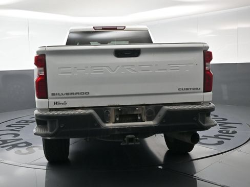 Used 2024 Chevrolet Silverado 2500 Custom w/ Custom Value Package AWD/4WD image 17