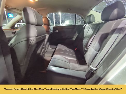 Used 2009 Chevrolet Malibu LT w/ HFV6 Engine Package image 12