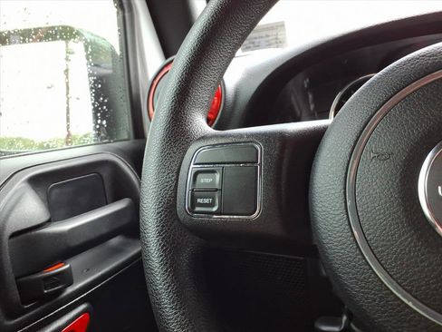 Used 2016 Jeep Wrangler Sport AWD/4WD image 17