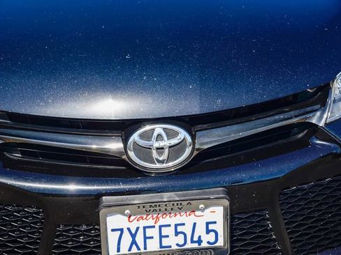 Used 2017 Toyota Camry XSE w/ Moonroof Package image 13