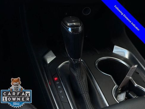 Used 2019 Chevrolet Traverse Premier w/ Redline Edition FWD image 18