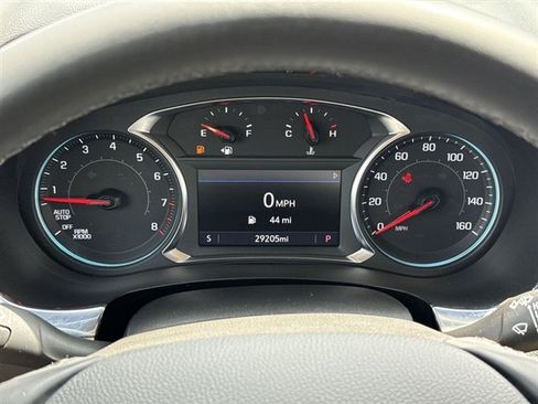 Used 2024 Chevrolet Traverse LT FWD image 15