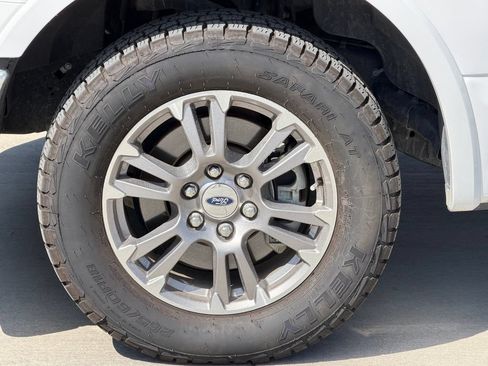 Used 2020 Ford F150 Lariat RWD image 7