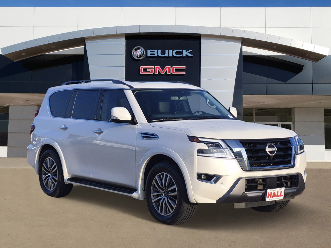 Used 2023 Nissan Armada SL RWD image 1