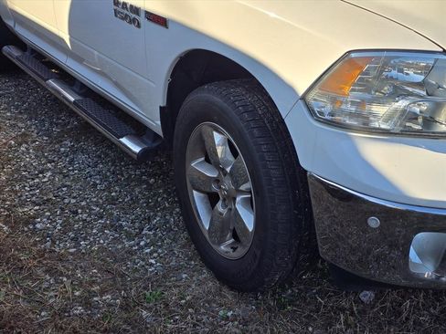 Used 2016 RAM 1500 Big Horn image 6