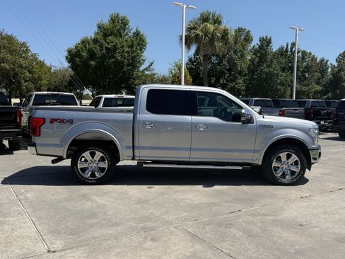 Used 2020 Ford F150 Lariat w/ Equipment Group 502A Luxury AWD/4WD image 3