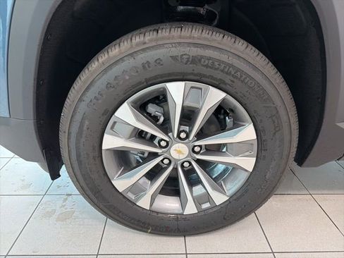 New 2026 Chevrolet Equinox LT FWD image 11