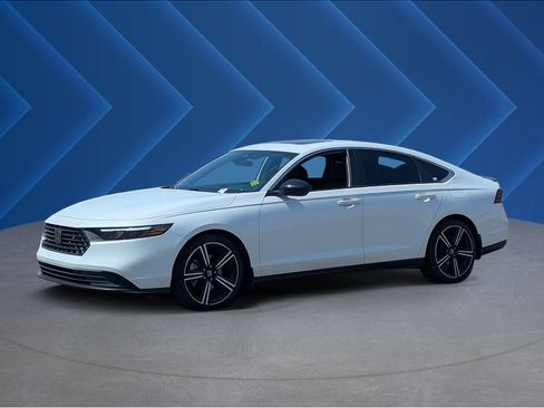 Used 2024 Honda Accord Sport image 7