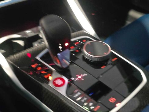 Used 2025 BMW M3 Competition AWD/4WD image 27