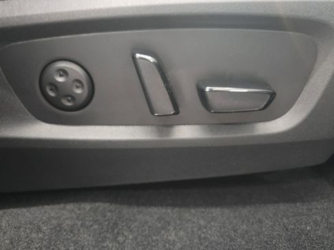 New 2026 INFINITI QX60 Luxe w/ Cargo Package image 11