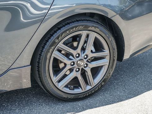 Used 2021 Kia Forte GT-Line FWD image 10