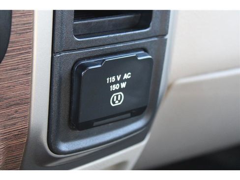 Used 2018 RAM 3500 Laramie image 29