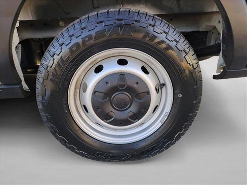 Used 2019 Ford Transit 250 130 Medium Roof image 22