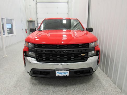 Used 2021 Chevrolet Silverado 1500 W/T w/ Z71 Off-Road Package AWD/4WD image 9