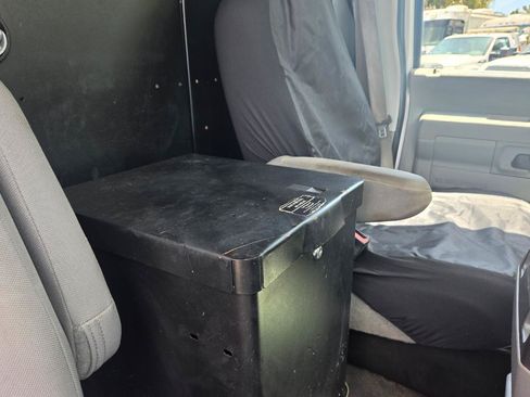 Used 2014 Ford E-150 and Econoline 150 RWD image 14