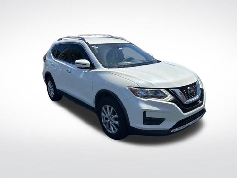 Certified 2020 Nissan Rogue SV FWD image 6
