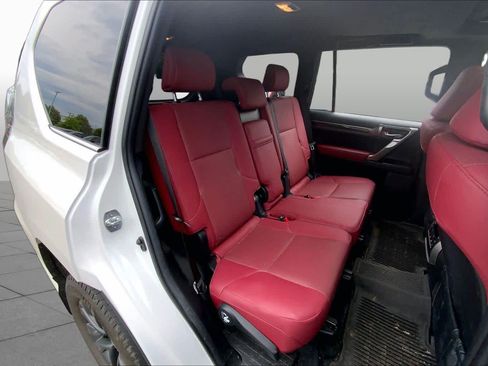 Used 2023 Lexus GX 460 Premium w/ Premium Package AWD/4WD image 20