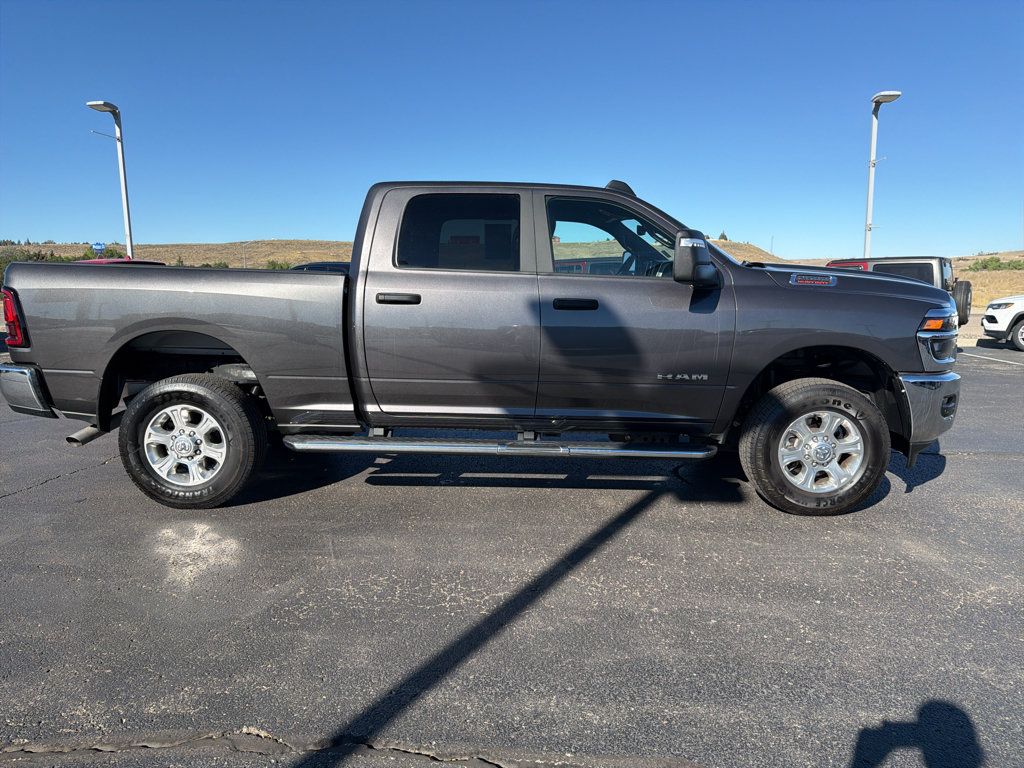 Certified 2025 RAM 2500 Big Horn AWD/4WD image 4