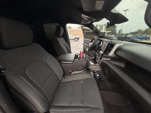 Used 2025 RAM 1500 Tradesman w/ Night Edition AWD/4WD image 14