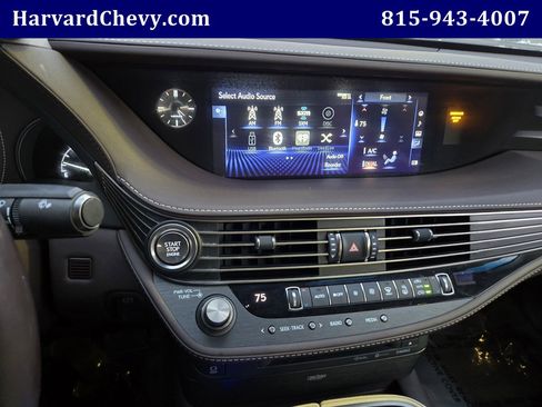 Used 2018 Lexus LS 500 F Sport image 7