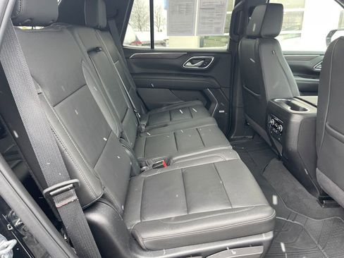 Used 2024 Chevrolet Tahoe Z71 w/ Luxury Package image 24