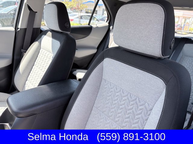 Used 2023 Chevrolet Equinox LS FWD image 11