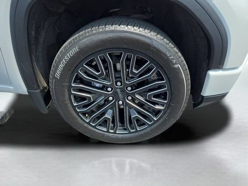 Used 2022 GMC Sierra 1500 Denali Ultimate AWD/4WD image 40