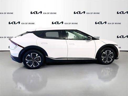 Certified 2024 Kia EV6 Light image 9