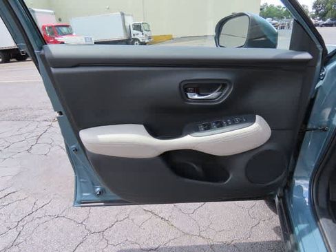 New 2027 Honda HR-V LX image 15