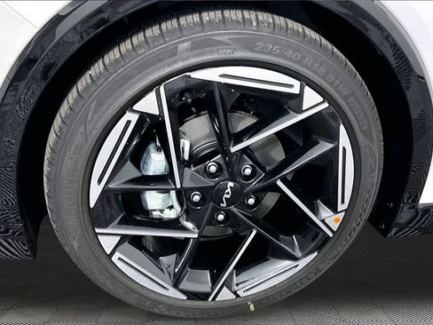 New 2026 Kia K4 GT-Line FWD image 13