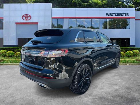 Used 2023 Lincoln Nautilus Reserve w/ Equipment Group 201A image 4