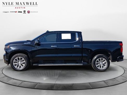 Used 2021 Chevrolet Silverado 1500 High Country w/ Z71 Off-Road Package AWD/4WD image 13