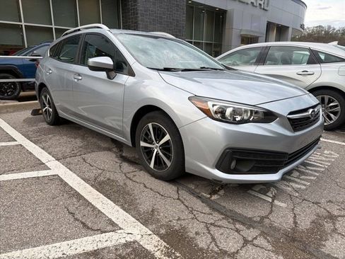Used 2022 Subaru Impreza Premium image 3