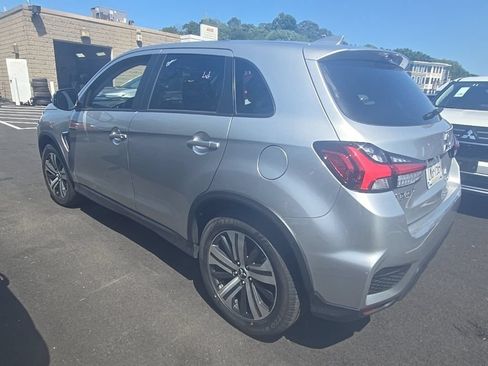Used 2025 Mitsubishi Outlander Sport SE AWD/4WD image 6