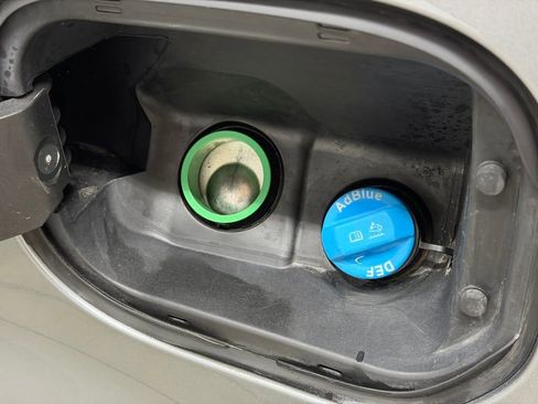 Certified 2025 GMC Sierra 1500 AT4 w/ AT4 Premium Package image 52