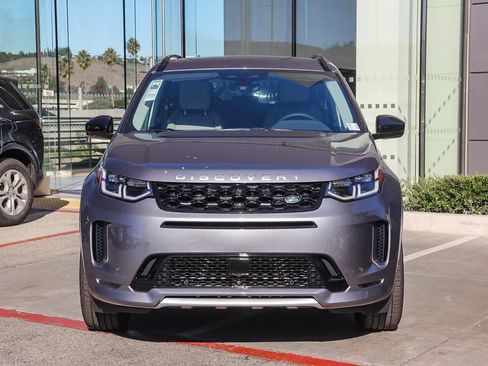 New 2025 Land Rover Discovery Sport S image 2