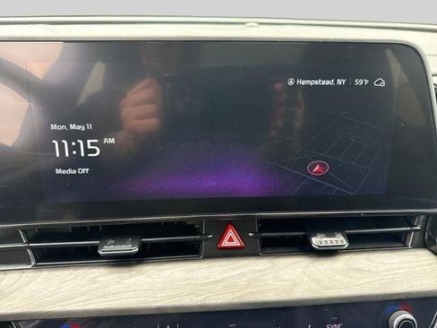 Used 2025 Kia Sportage X-Line w/ Premium Package AWD/4WD image 9